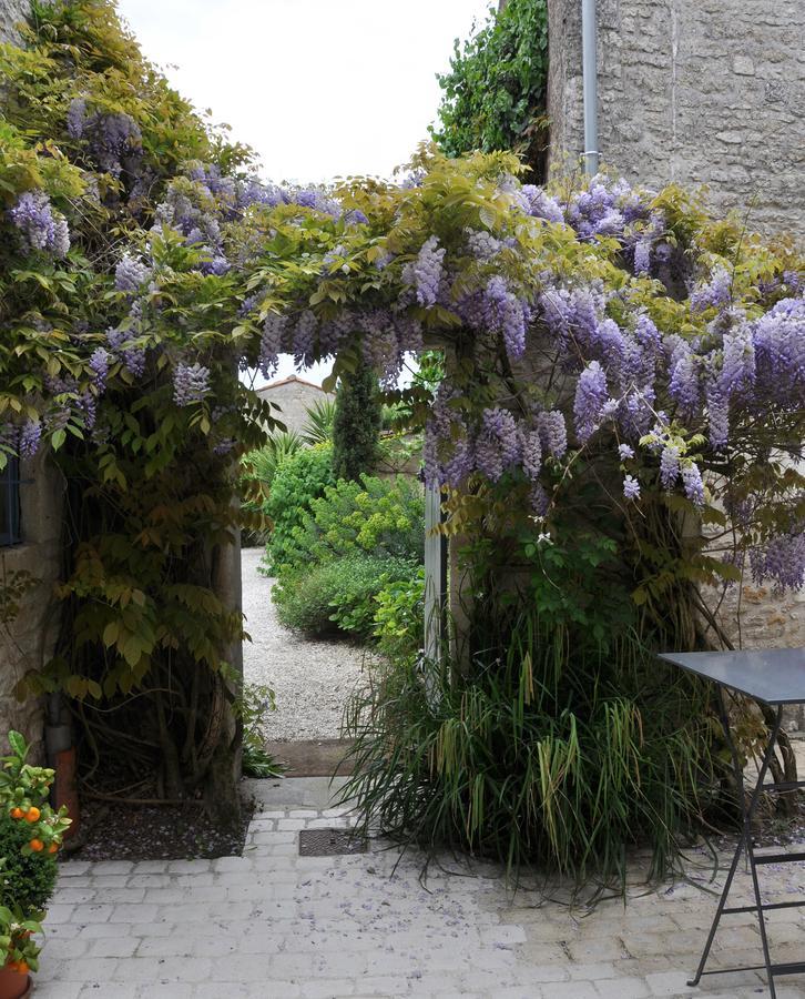 La Maison Du Baloir Thaire Ngoại thất bức ảnh